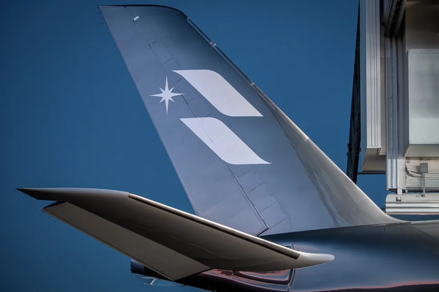 STARLUX Airlines AIRSORAYAMA Airbus A350-1000 Aircraft Hajime Sorayama Collaboration Info Pantone Mankiewicz