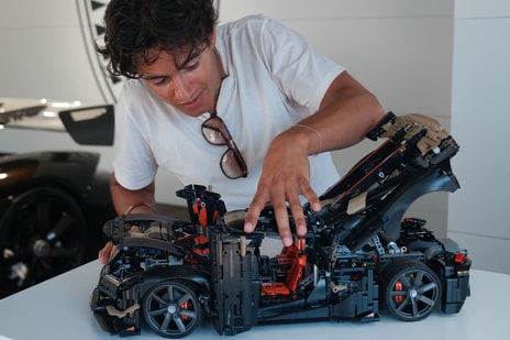 A Race to the Top of Goodwood with LEGO Technic’s Record-Breaking Ultimate Car Concept