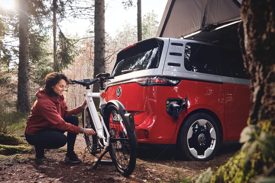 smart electric bicycle SMARTRAVEL DK400 Bike for Adults,Ebike with 1000W Motor, 48V/15Ah and Up to 28+MPH,Simano7 Speed (Upgrade Front Turn Signal+Rear Rack) The most advanced ride youll never have to think about.With a 750W torque Volkswagen n+ Smart View e-bike