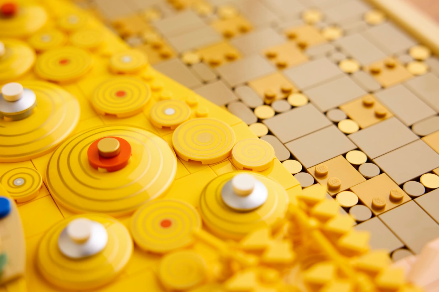 Gustav Klimt The Kiss LEGO Set 31221 Release Info