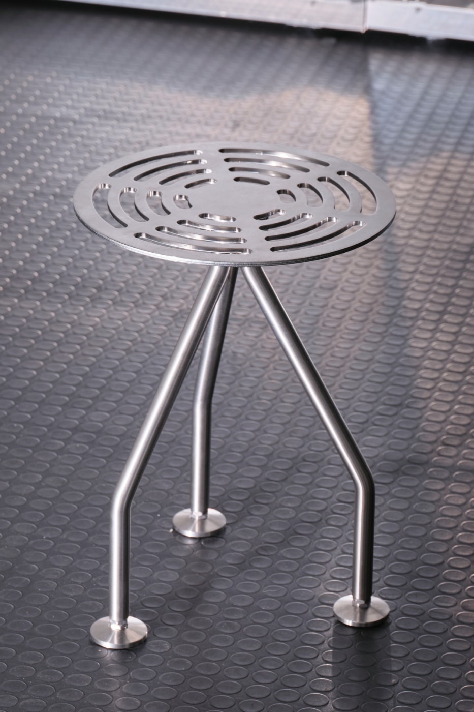 NM3 x QuadroDesign Andrea Ferrari OG—NM301 Stainless Steel Stool Info Furniture Design