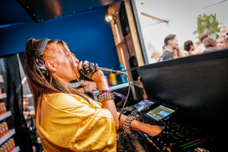 smirnoff ice dominator festival cold classics dutch hardcore dance music dj anime netherlands outdoor event stage freeze pointdetonate a-bomb 