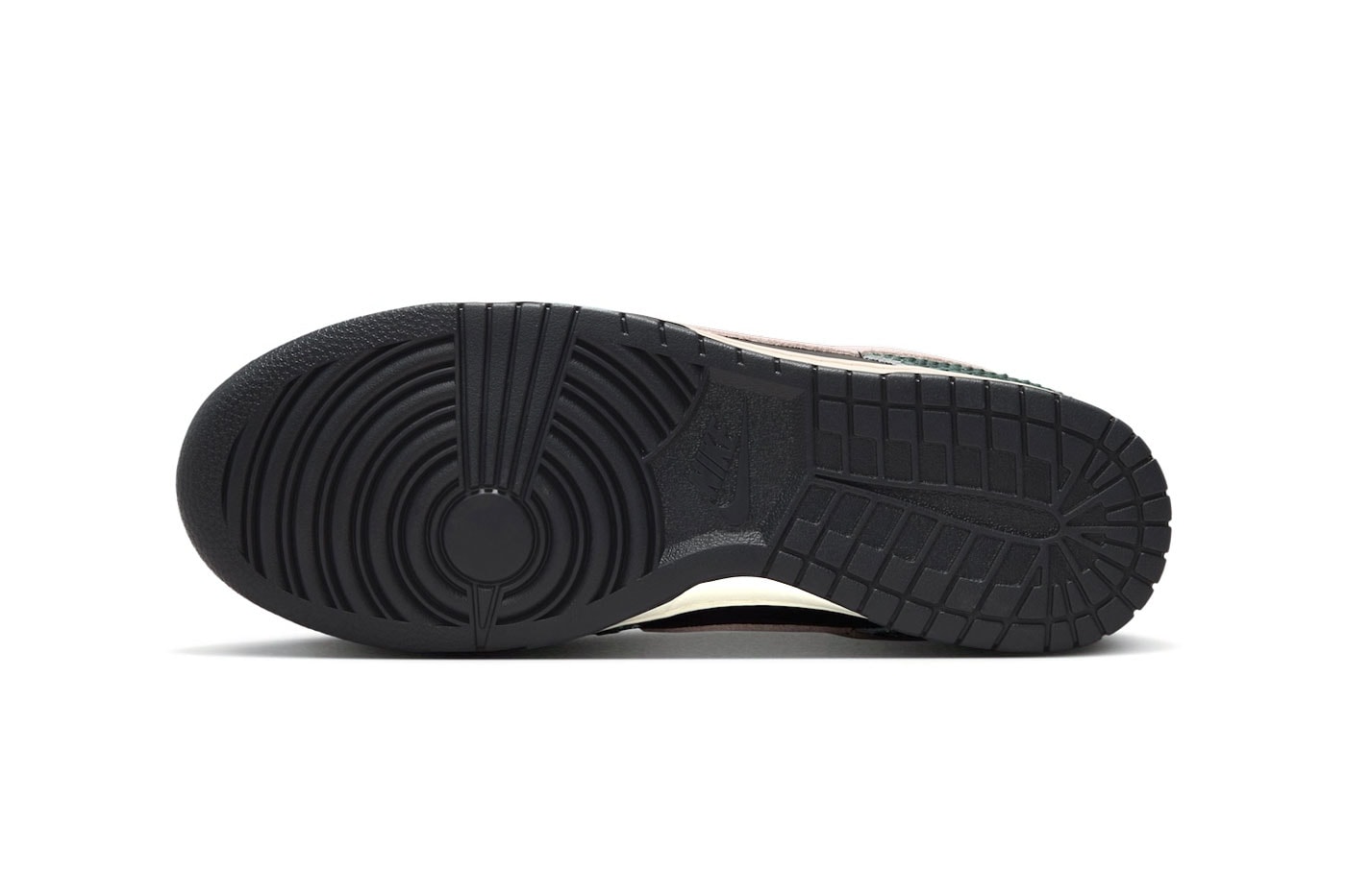 Nike Dunk Low Retro “Black Snakeskin" Release Info IO1616-001 Black/Fir-Black Spruce-Soft Pearl