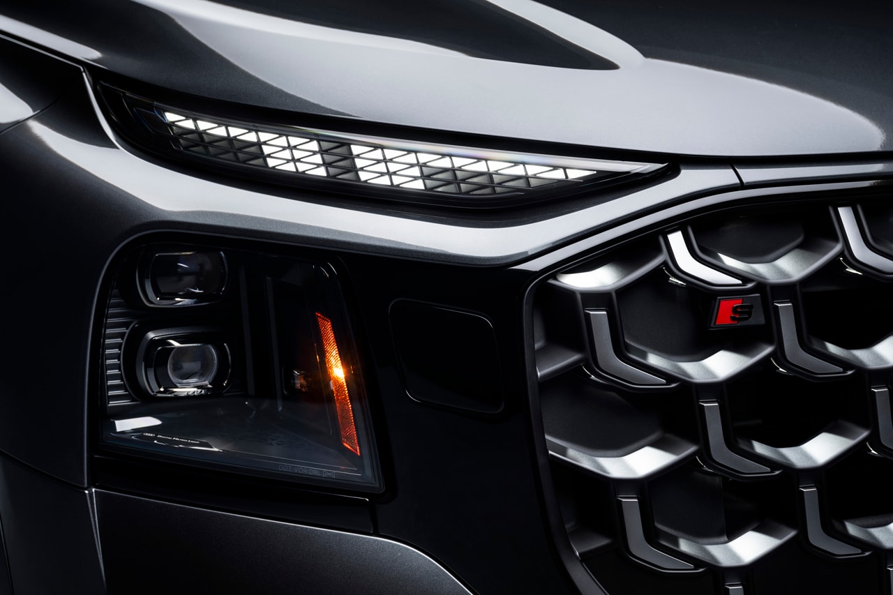 Audi Q9 and SQ9: Features, Power, and Lighting Tech Matrix headlights lamborghini urus