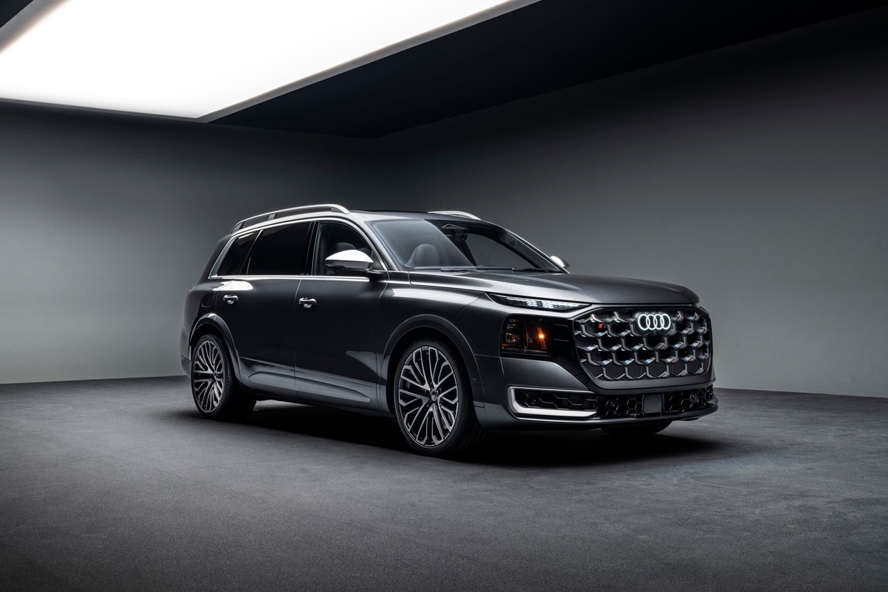 Audi Q9 and SQ9: Features, Power, and Lighting Tech Matrix headlights lamborghini urus