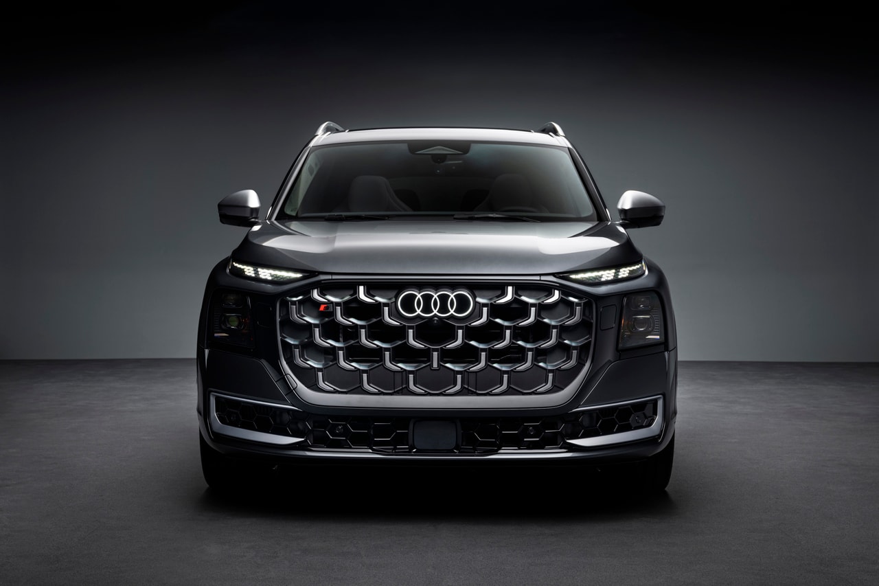 Audi Q9 and SQ9: Features, Power, and Lighting Tech Matrix headlights lamborghini urus