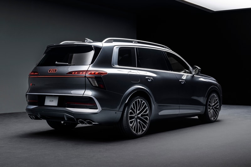 Audi Q9 and SQ9: Features, Power, and Lighting Tech Matrix headlights lamborghini urus