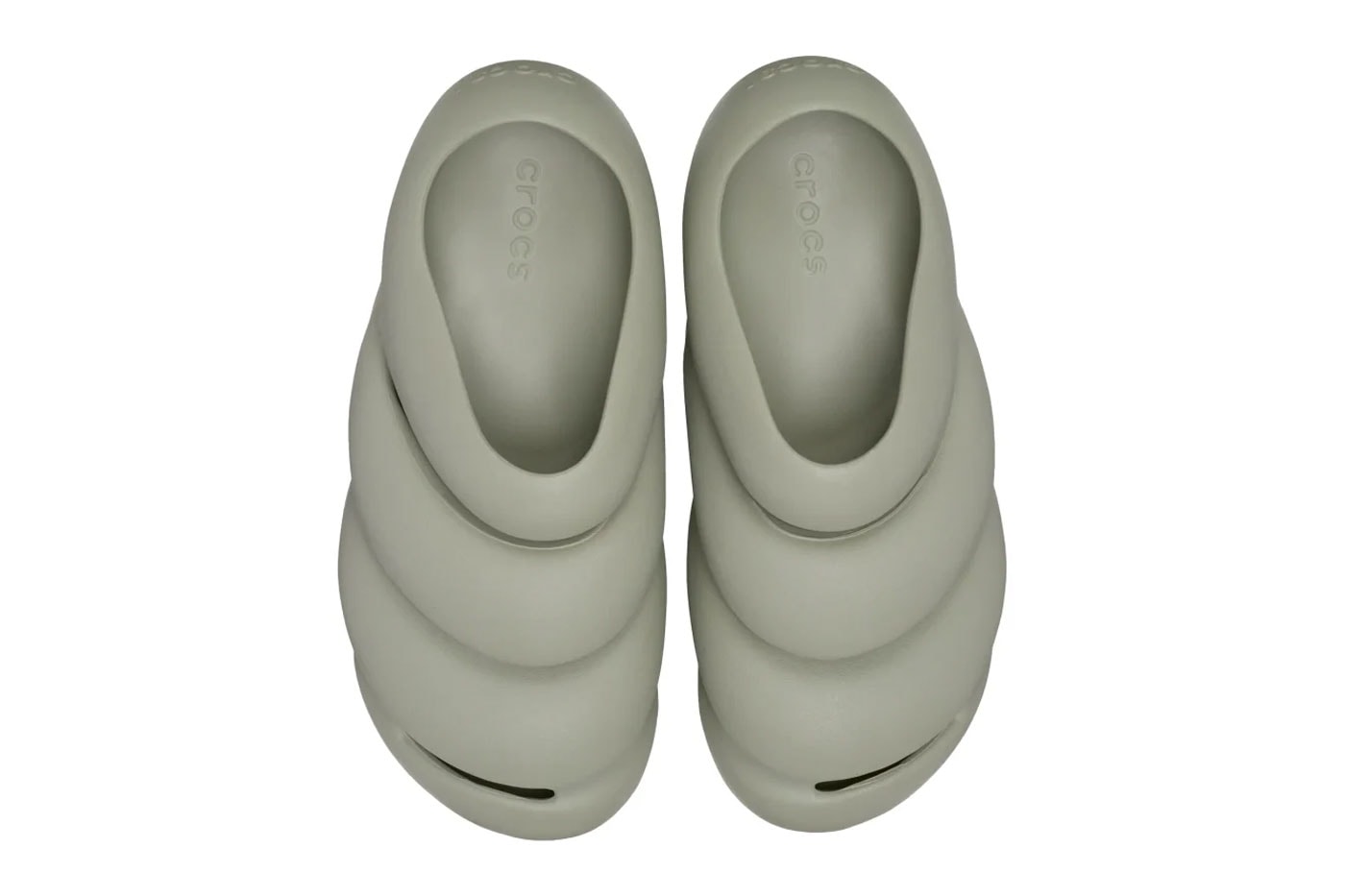 Crocs Unveils the ROY in a New "Elephant" Colorway Footwear icon Steven Smith leads the design for Crocs' latest future-forward foam silhouette
