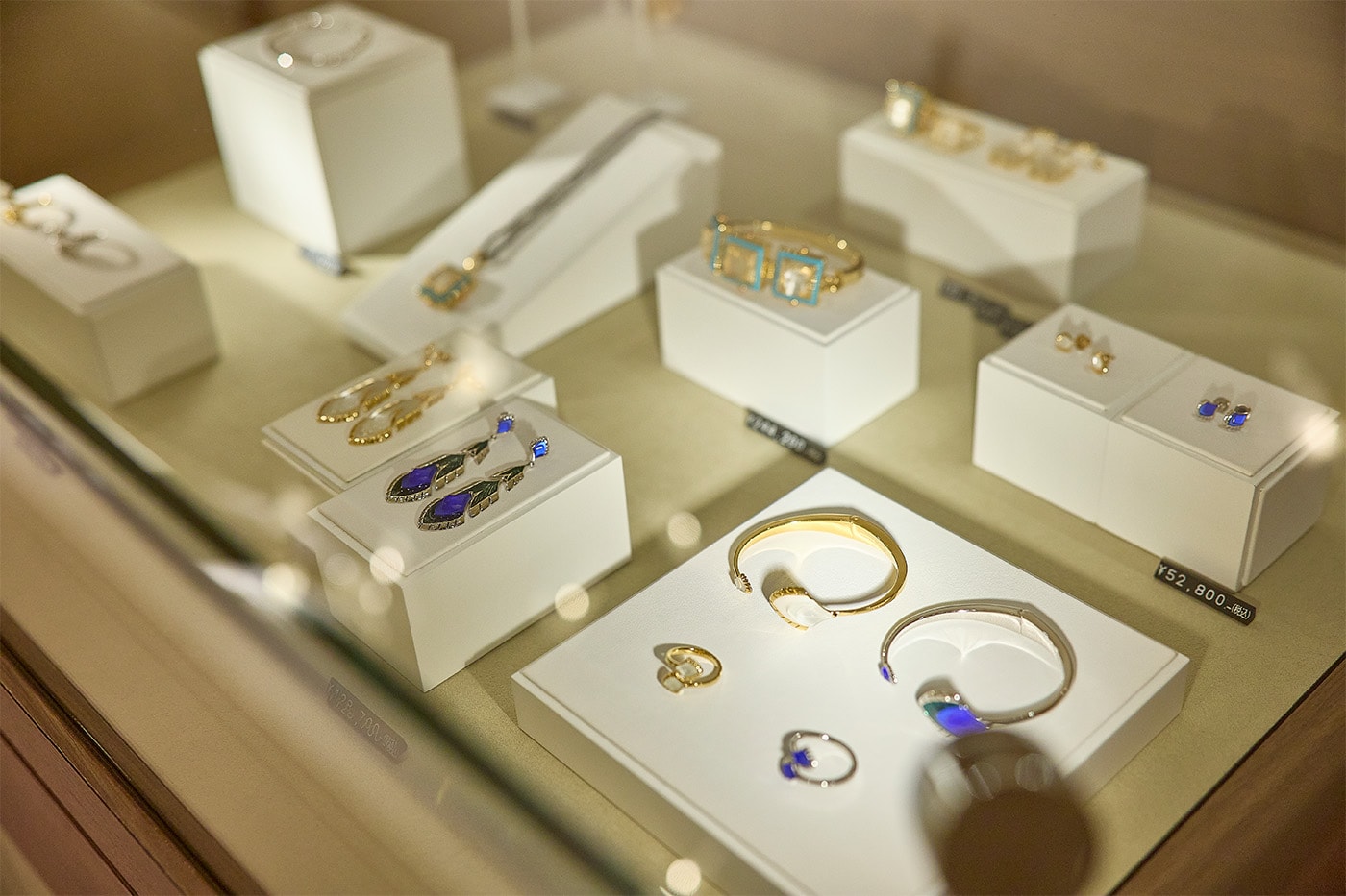 Lalique Osaka QUARTZ SHINSAIBASHI Store Opening Info 