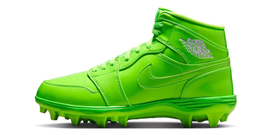 Air Jordan 1 Mid TD Cleat Gets Hit With "Electric Green"