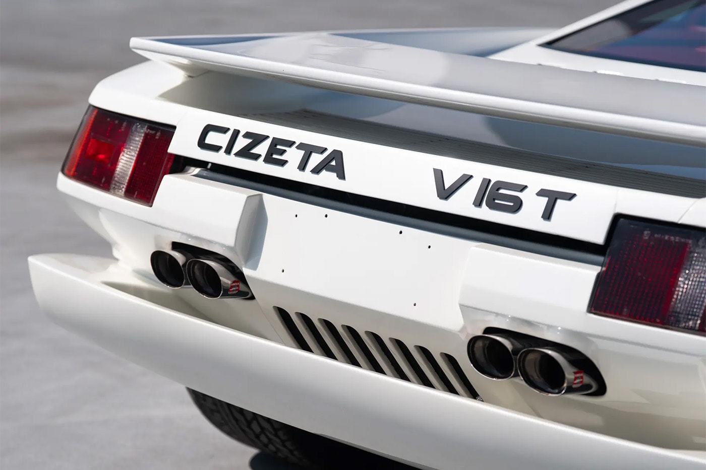 1988 Cizeta-Moroder V16T prototype in pearl white at RM Sotheby’s Monterey auction