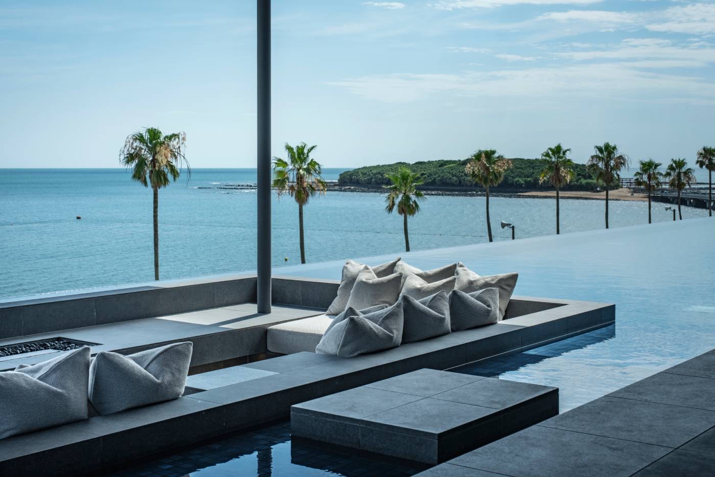 NOT A HOTEL AOSHIMA CHILL2.0 COAST New Villas Rooms Design Info Shin Ohori GENERAL DESIGN