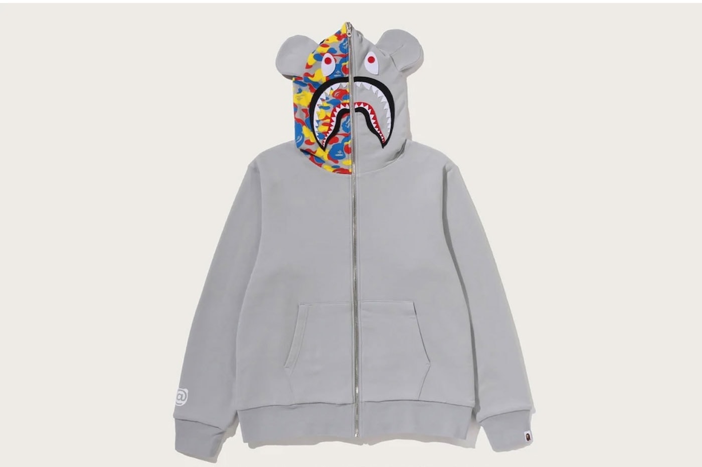 BAPE and MEDICOM TOY Revive 2003 Camo for 30th Anniversary Collection bearbrick bape sta