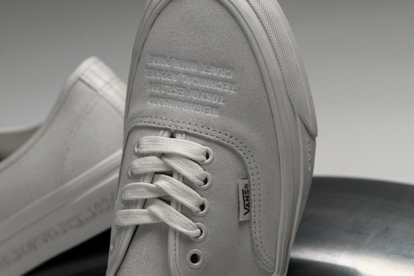 OTW by Vans x NEIGHBORHOOD Authentic 44 Closer Look Release VN000XVJ7VJ VN000XVJBLA Info