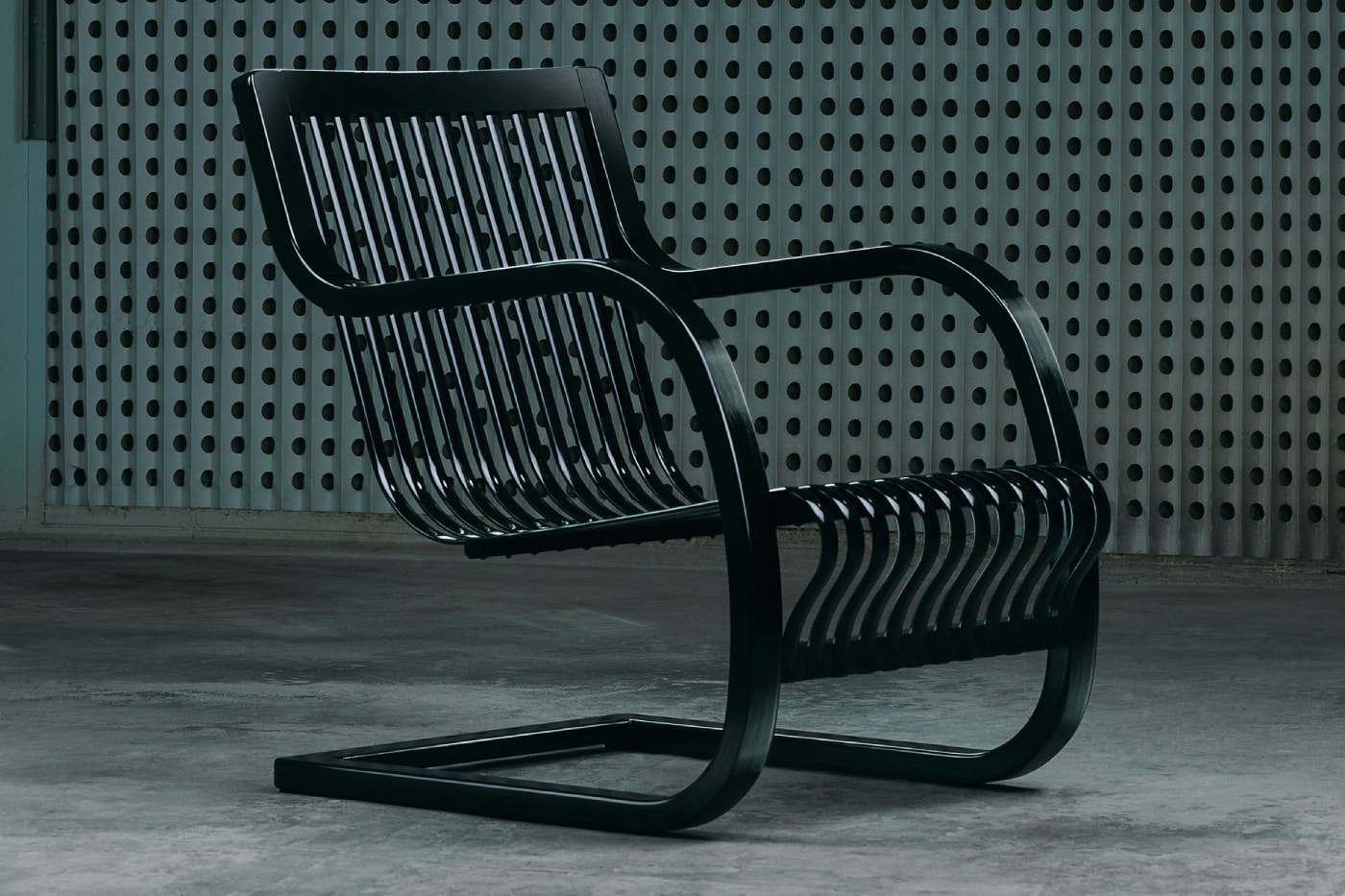 WILDSIDE Yohji Yamamoto and Mitsukoshi Seisakusho Reimagine a 1937 "Bamboo Chair" in Lacquer Black