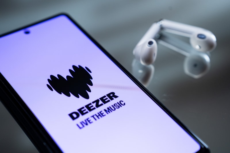 Winamp x Deezer next-generation music player interface preview