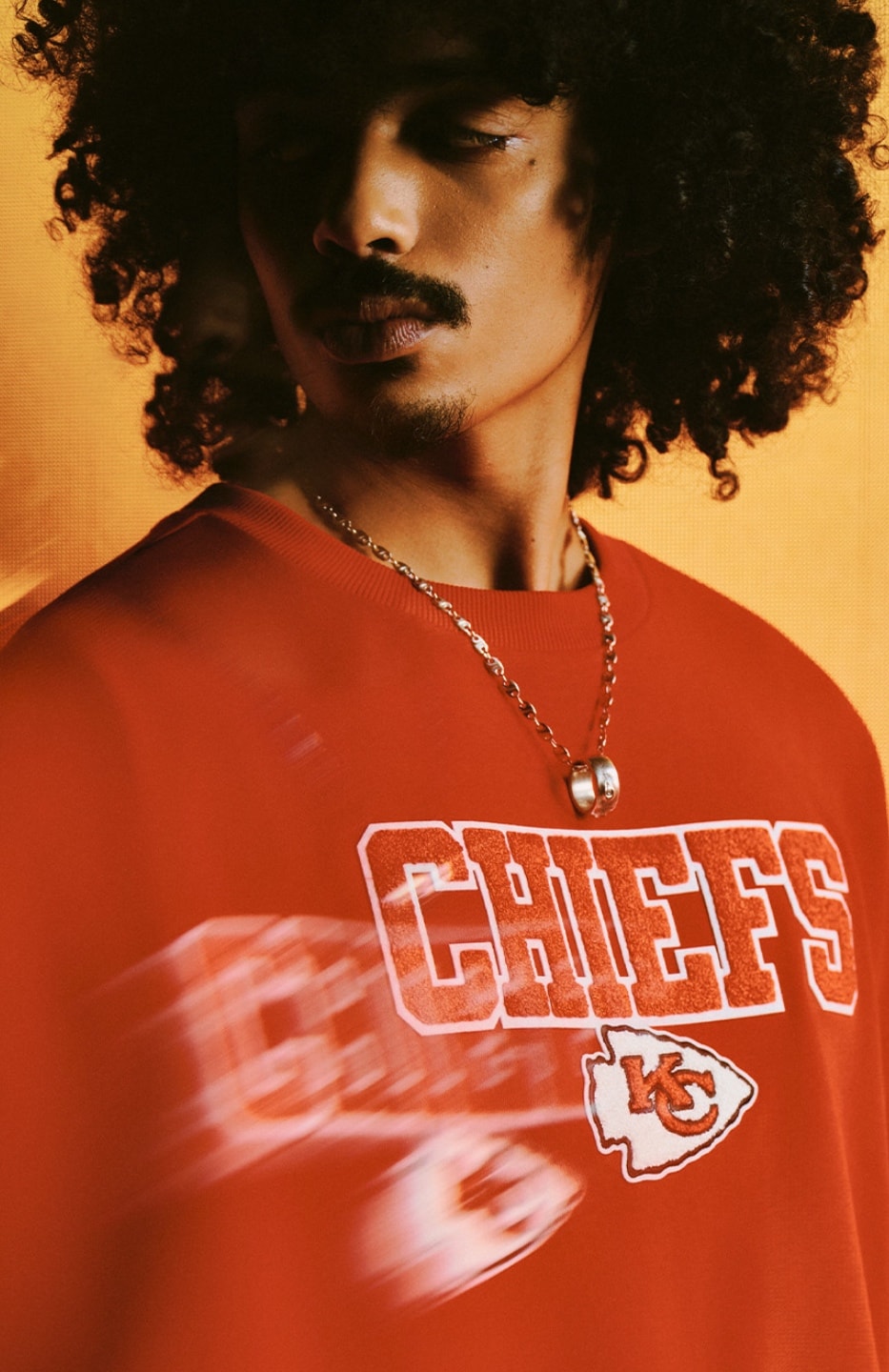 Levelwear and the NFL Take Team Colors From the Stadium to the Studio With Beyond Sunday