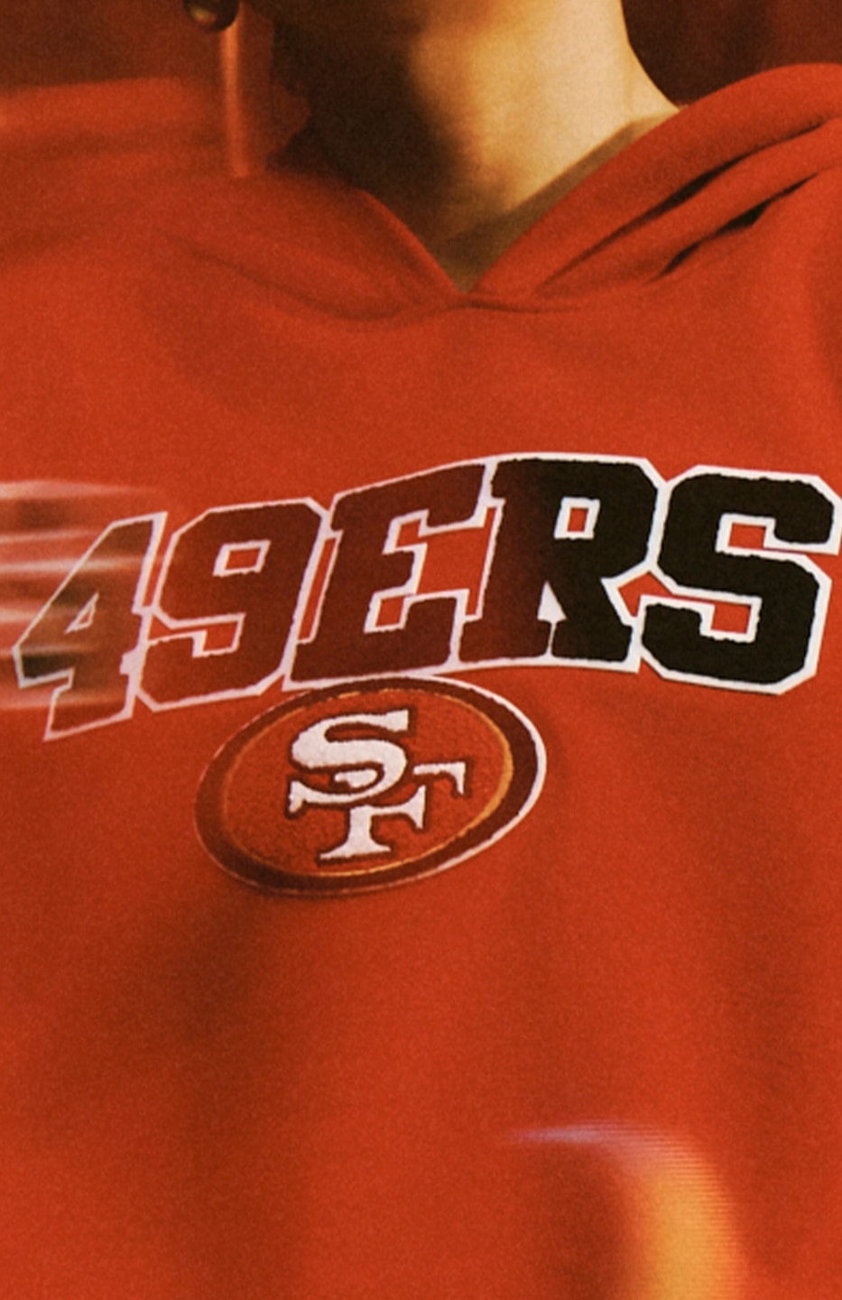 Levelwear and the NFL Take Team Colors From the Stadium to the Studio With Beyond Sunday