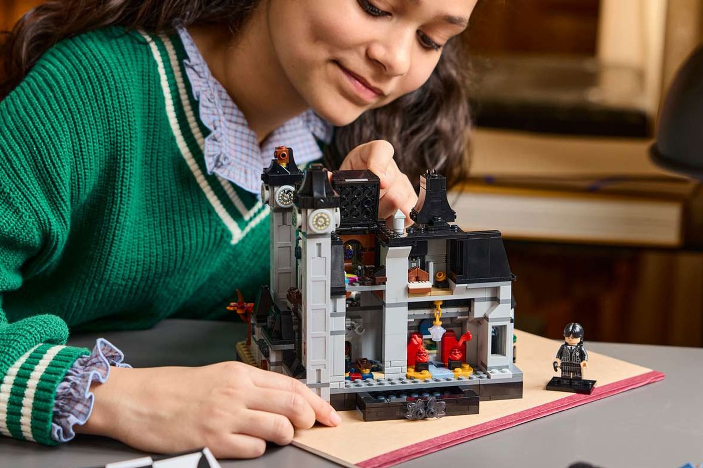LEGO Unveils 'Wednesday' Nevermore Academy Building Set enid sinclair addams family netflix jenna ortega ghoulish