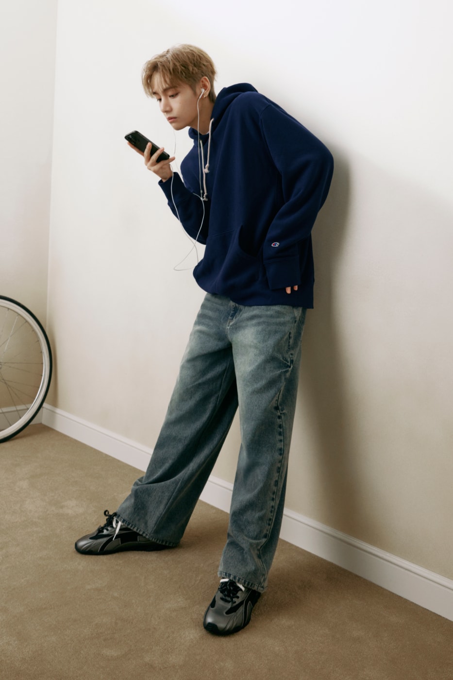 Champion Global Partnership V Kim Taehyung BTS Campaign Info