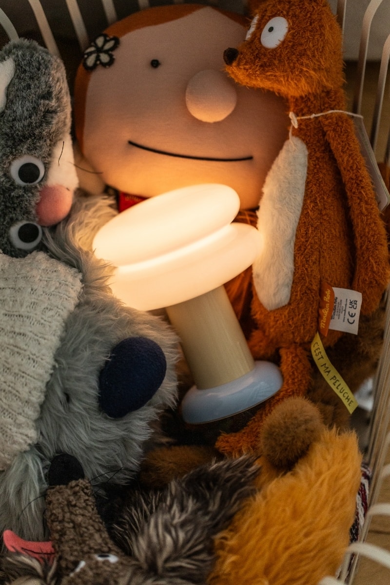 ILKW BY ILKWANG LIGHTING SNOWMAN12 Portable Lamp Release Info