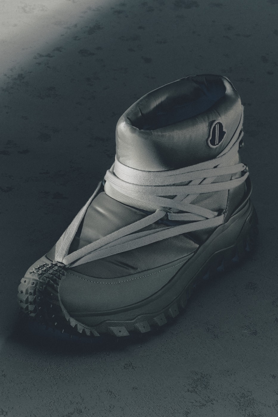 Moncler Fall/Winter 2026 Footwear Collection Info Moncler + Clarks Originals Trailgrip Wallabee GTX Moncler + Rick Owens Trailgrip Megalace Moon Boot x Moncler Grenoble Icon High Rodeo Trailgrip GTX Trailgrip Lite3 Trailgrip Apex GTX Vera Edge Trailgrip Craft Vera Pulse Peak Snowcap Peak Après Moncler Altive Mid
