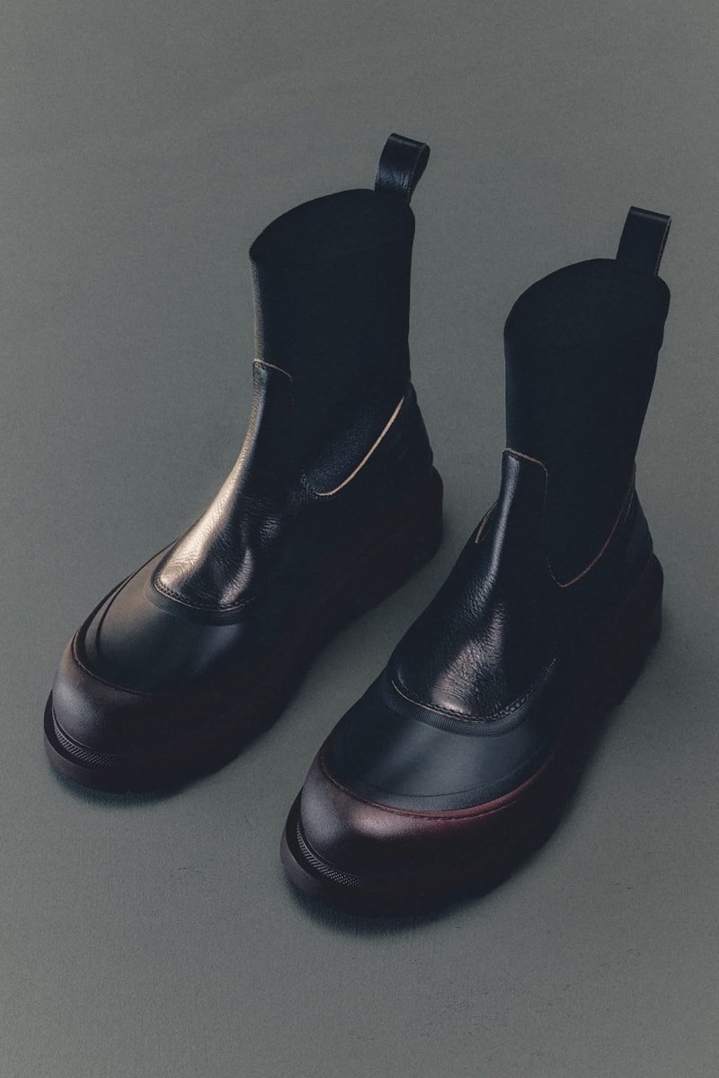 Moncler Fall/Winter 2026 Footwear Collection Info Moncler + Clarks Originals Trailgrip Wallabee GTX Moncler + Rick Owens Trailgrip Megalace Moon Boot x Moncler Grenoble Icon High Rodeo Trailgrip GTX Trailgrip Lite3 Trailgrip Apex GTX Vera Edge Trailgrip Craft Vera Pulse Peak Snowcap Peak Après Moncler Altive Mid