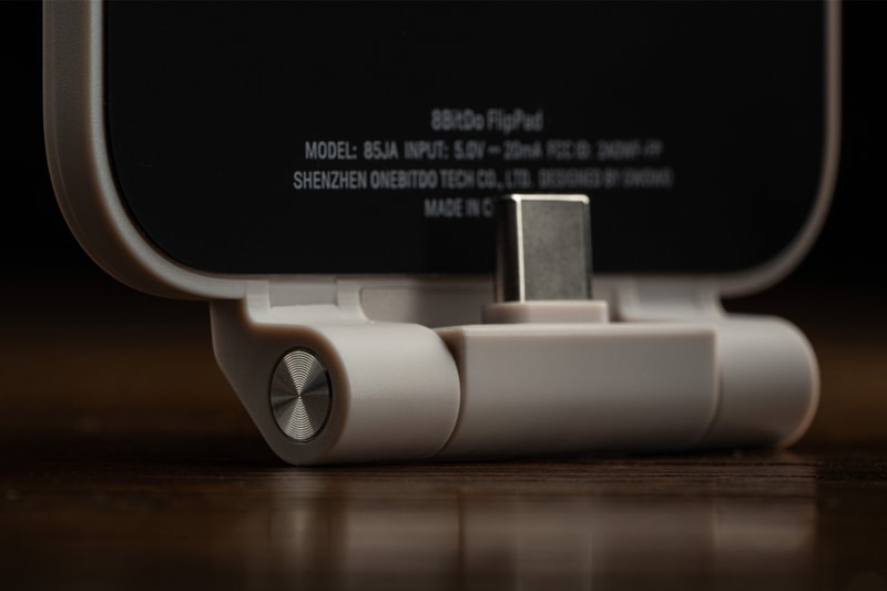 8BitDo FlipPad G Classic Edition Europe Release Info