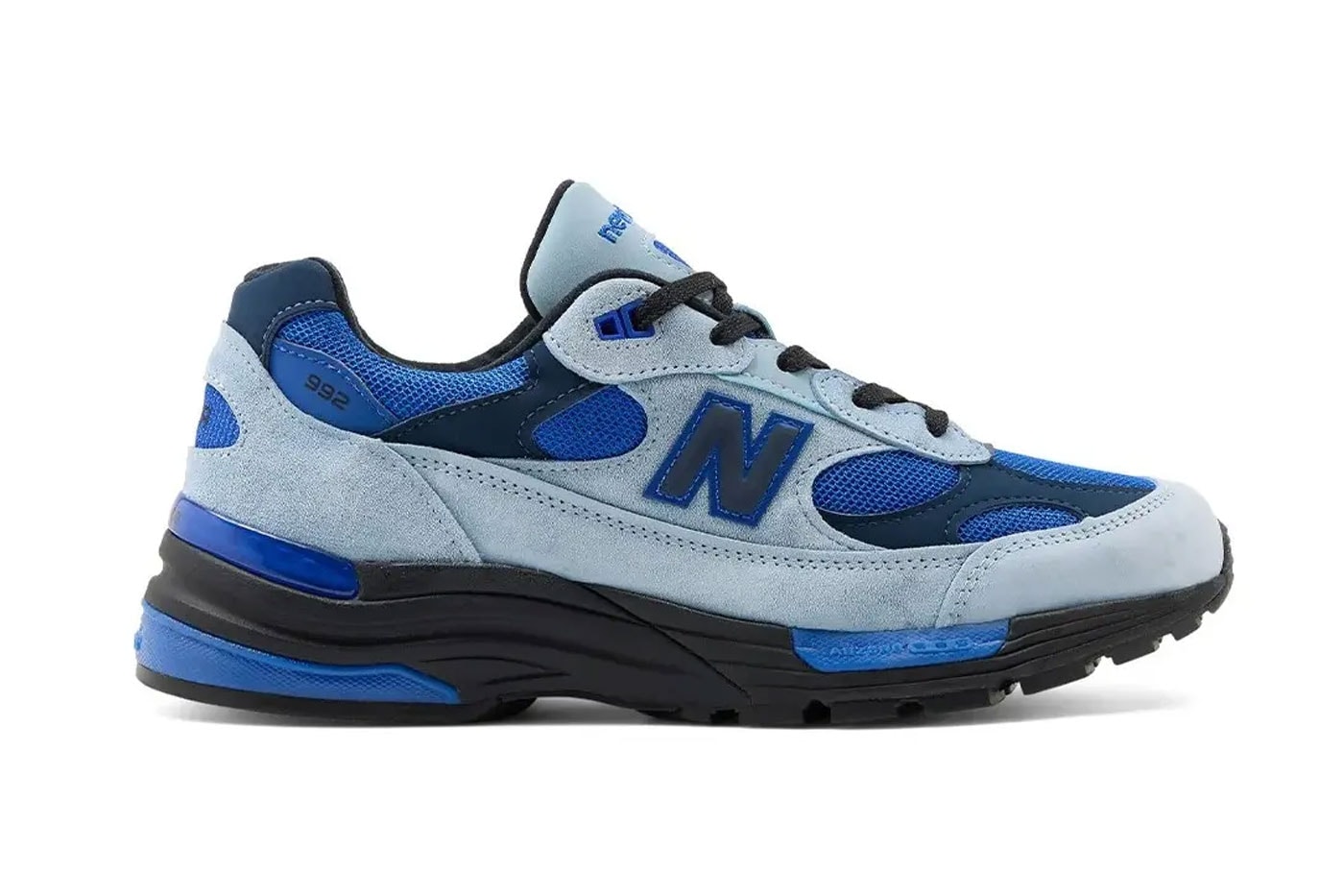 New Balance Reissues the 992 Made in USA in "Light Arctic Grey"