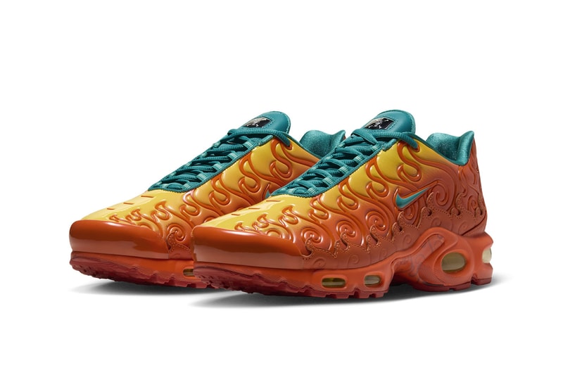 Nike Unveils Official 'One Piece' Footwear and Apparel Collection Nike Air Max Plus collaboration devil fruits manga anime