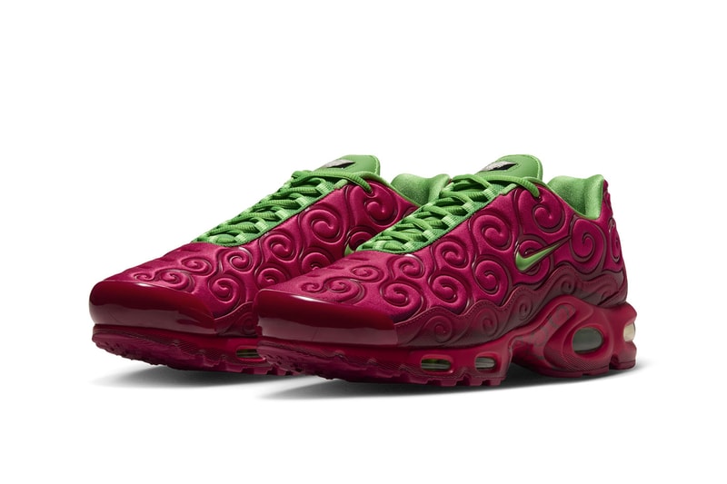 Nike Unveils Official 'One Piece' Footwear and Apparel Collection Nike Air Max Plus collaboration devil fruits manga anime