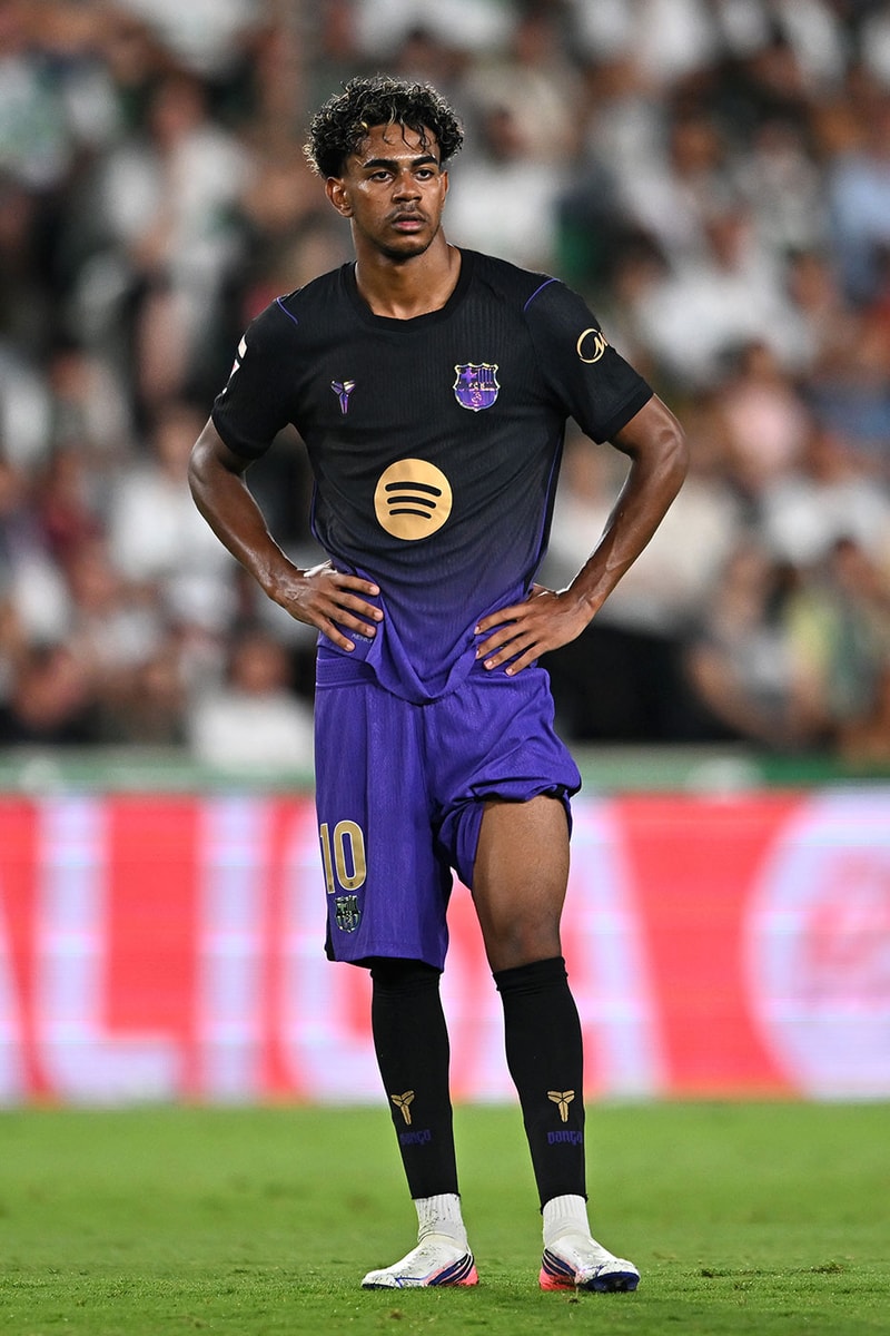 FC Barcelona Debuts Kobe Bryant-Inspired "Barça Mamba" Away Kit black mamba lamine yamal