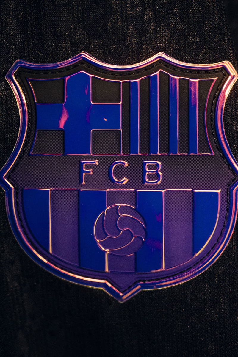 FC Barcelona Debuts Kobe Bryant-Inspired "Barça Mamba" Away Kit black mamba lamine yamal