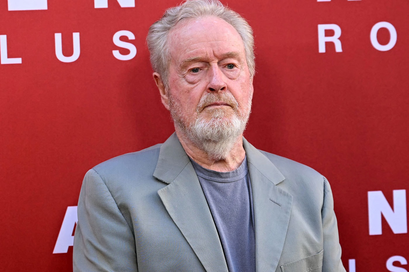 Ridley Scott Declares "I'm Not a Filmmaker, I'm an Influencer" the dog stars jacob elordi thelma and louise gladiator