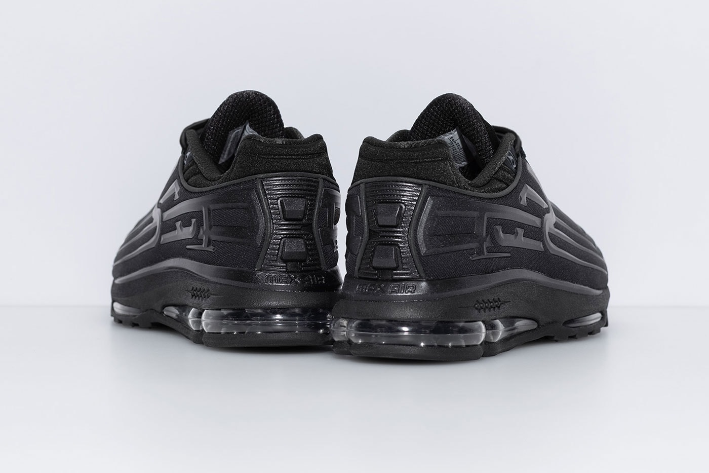 Supreme and Nike Unveil the Air Max 2001 Air Ecstasy Collaboration collaboration release info three colorways