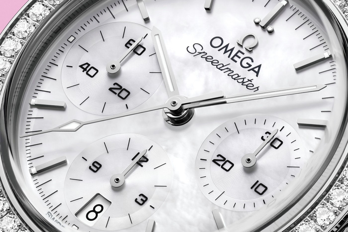 OMEGA Speedmaster 38mm Collection Release Info Calibre 3330 Calibre 3332 324.30.38.50.01.002 324.20.38.50.02.001 324.20.38.50.02.002 324.30.38.50.04.001 324.30.38.50.02.003 324.15.38.50.03.001 324.15.38.50.05.001