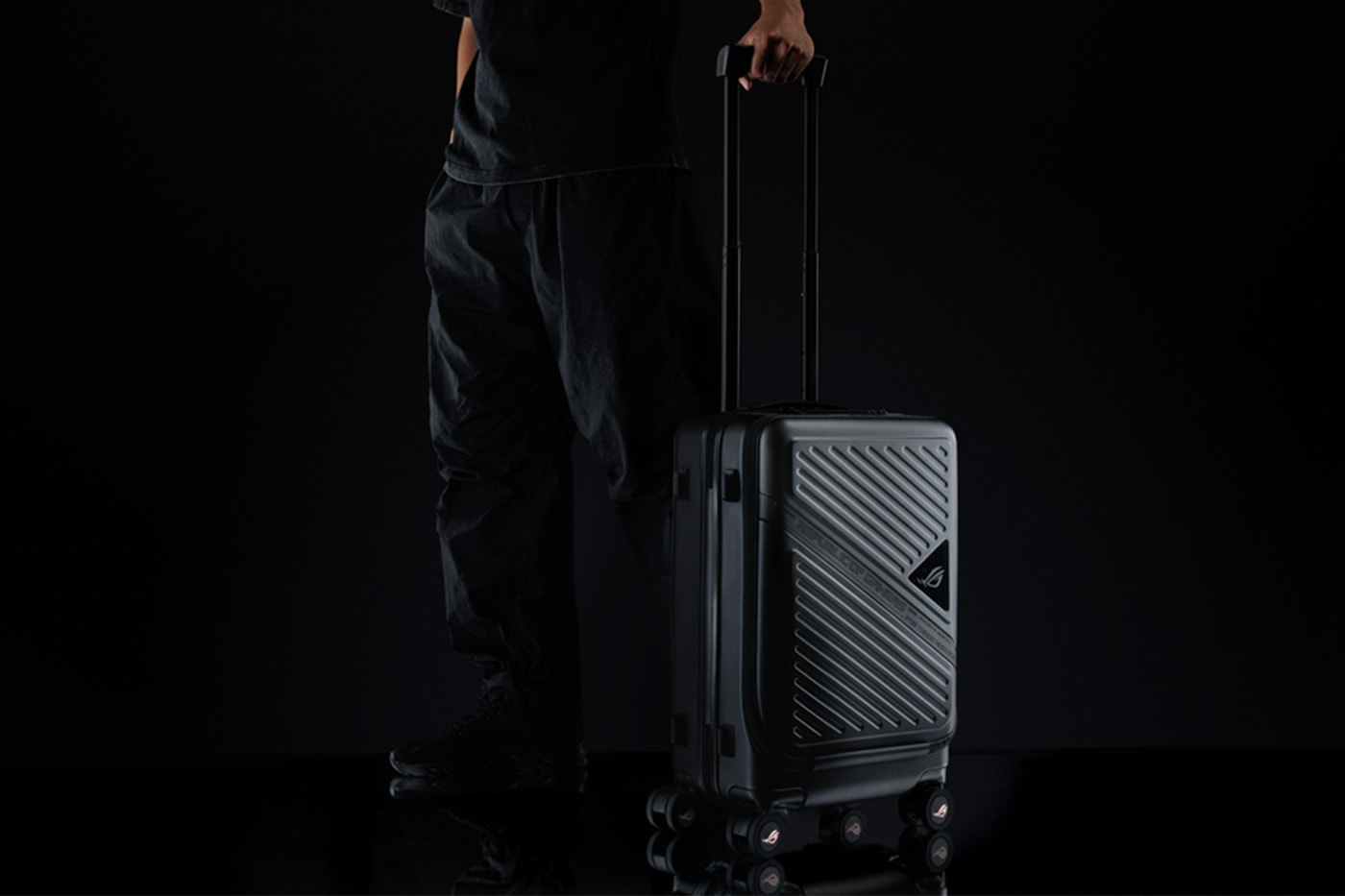ASUS ROG Archer Suitcase 20 gaming hardware Announcement
