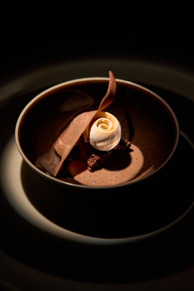 ANDŌ Chef Agustin Balbi New Interiors Fresh Menu One MICHELIN-starred Fine Dining Restaurant Hong Kong  Reopening Info 