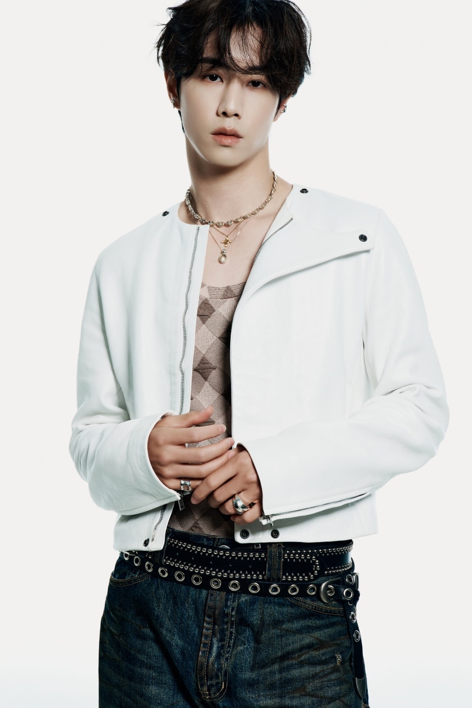 Mark Tuan Alone Single Stream Interview got7