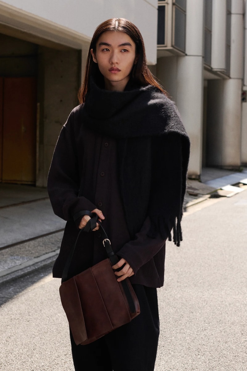 IM MAN “LEATHER PLEATS” Shoulder Bag Release Info