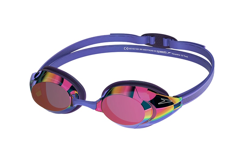 Speedo iQ smart module attached to Vanquisher 3.0 swim goggles tracking performance data