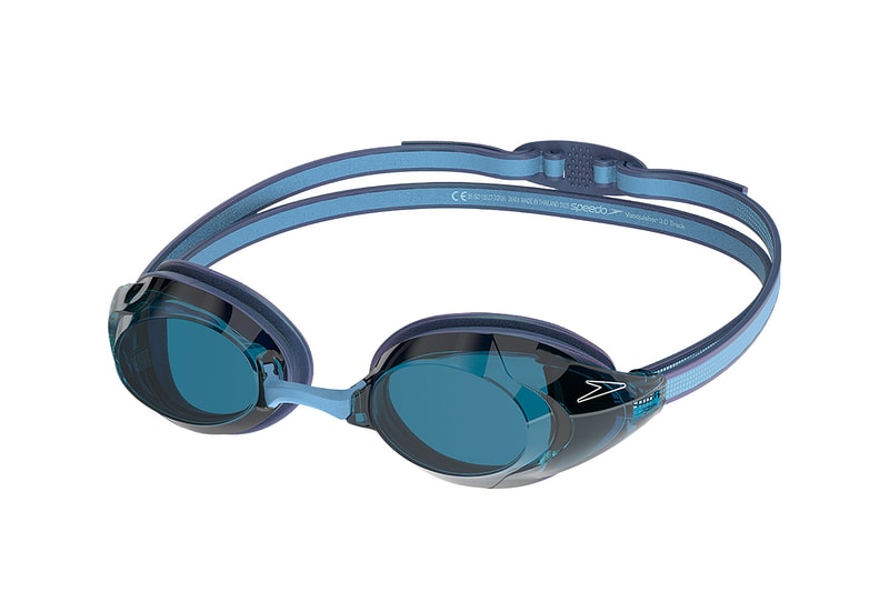 Speedo iQ smart module attached to Vanquisher 3.0 swim goggles tracking performance data