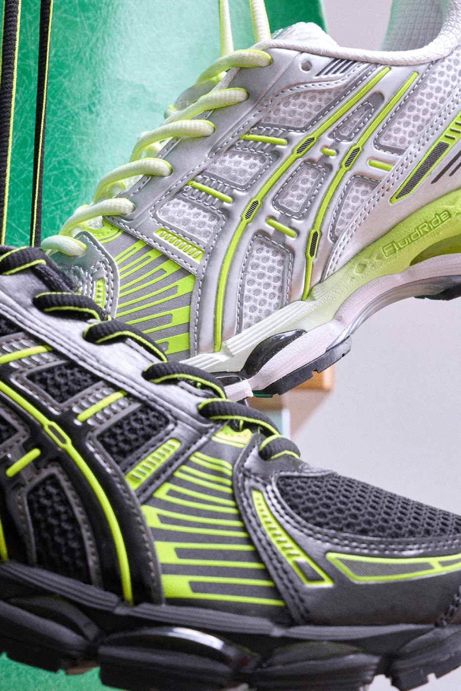 Albino Preto atmos ASICS GEL-Kayano 12 black white safety yellow 1203B227 100 1203B227 001 Release Info