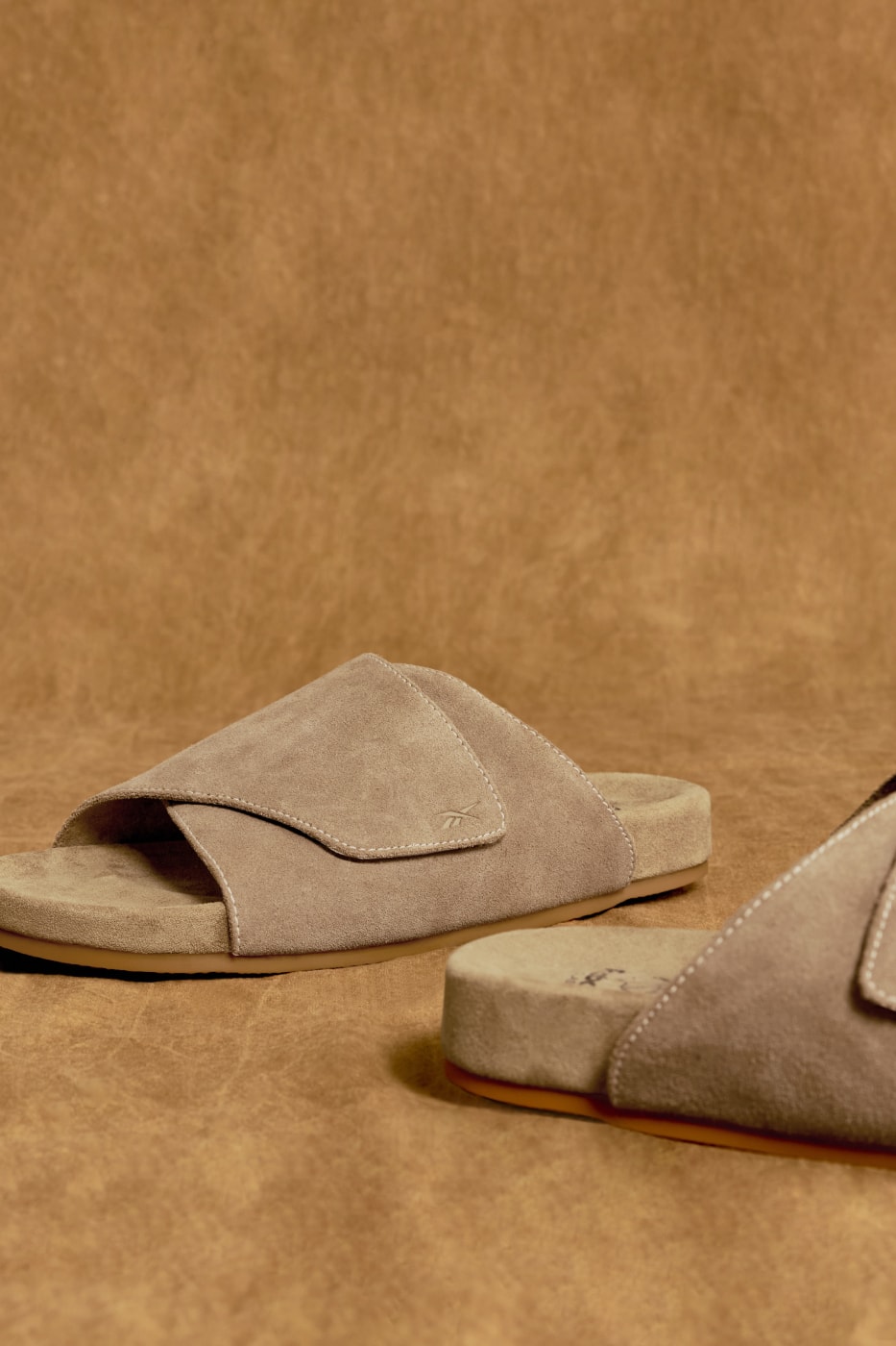 Reebok Classic Mule Classic Slide RESO6FS1UG2 Official Images korea release info