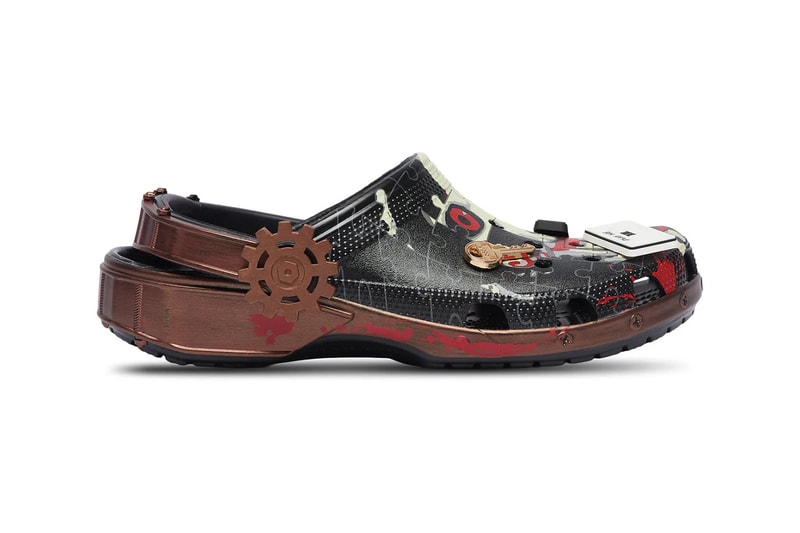 Halloween Saw Crocs Classic Clog michael myers jigsaw 213831-90H 213832-90H Release Info