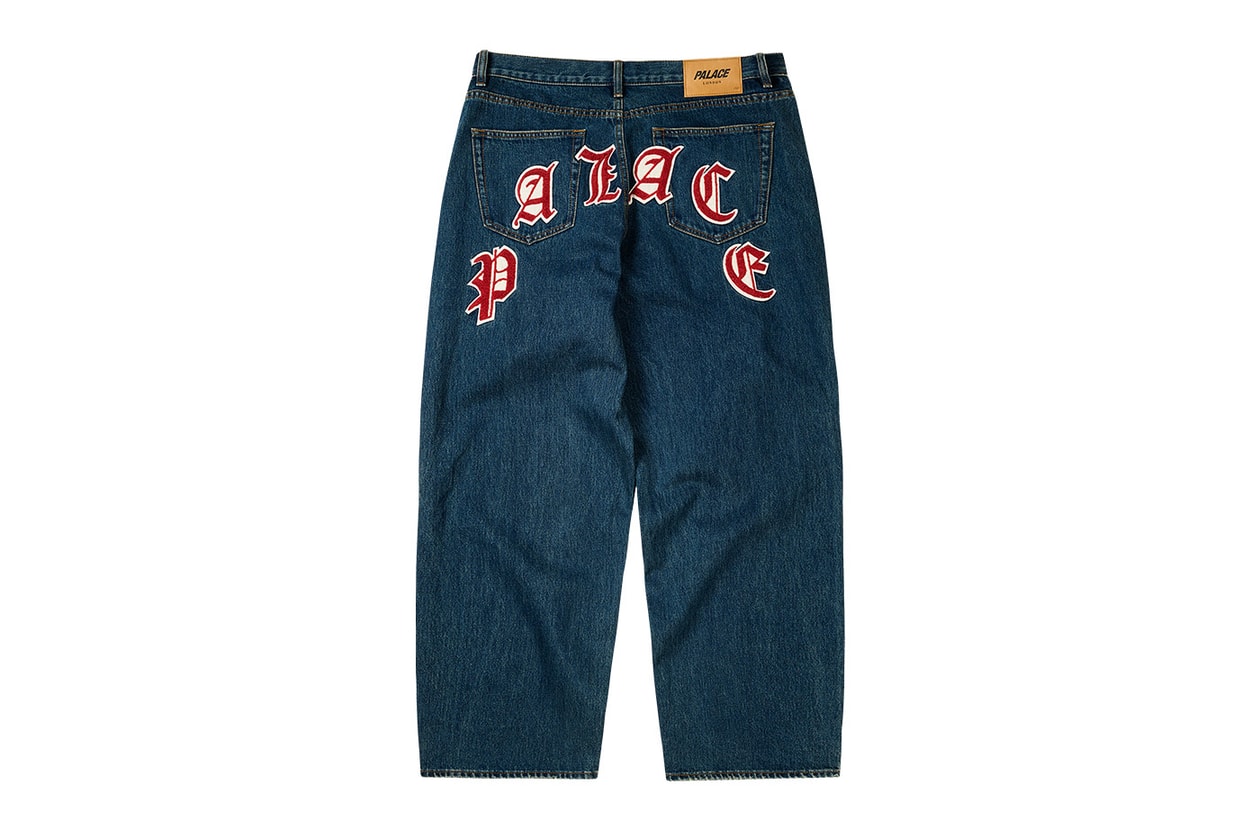 이번 주 놓치지 말아야 할 8가지 드롭: A.PRESSE, Supreme, Palace Skateboards, Levi’s, Barbour, Maison Margiela, VERDY, Mercedes-Benz, Saturdays NYC, Dickies, Ageless Galaxy, Lee, Nigel Cabourn의 위클리 드롭