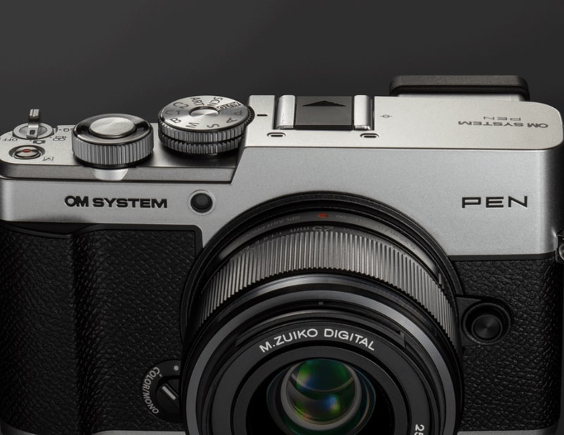 OM SYSTEM PEN camera design and features