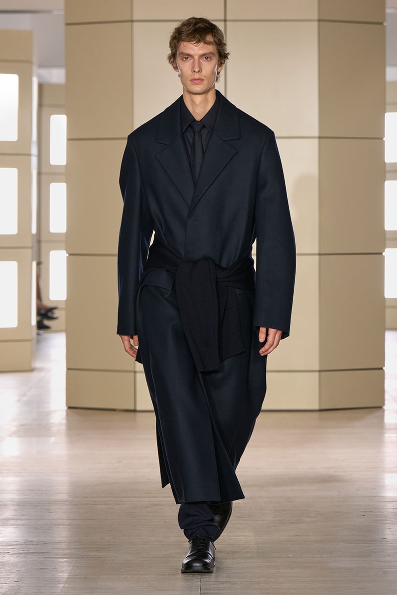COS Blends Corporate Modernism and 1920s Decadence for FW26 new york fashion week