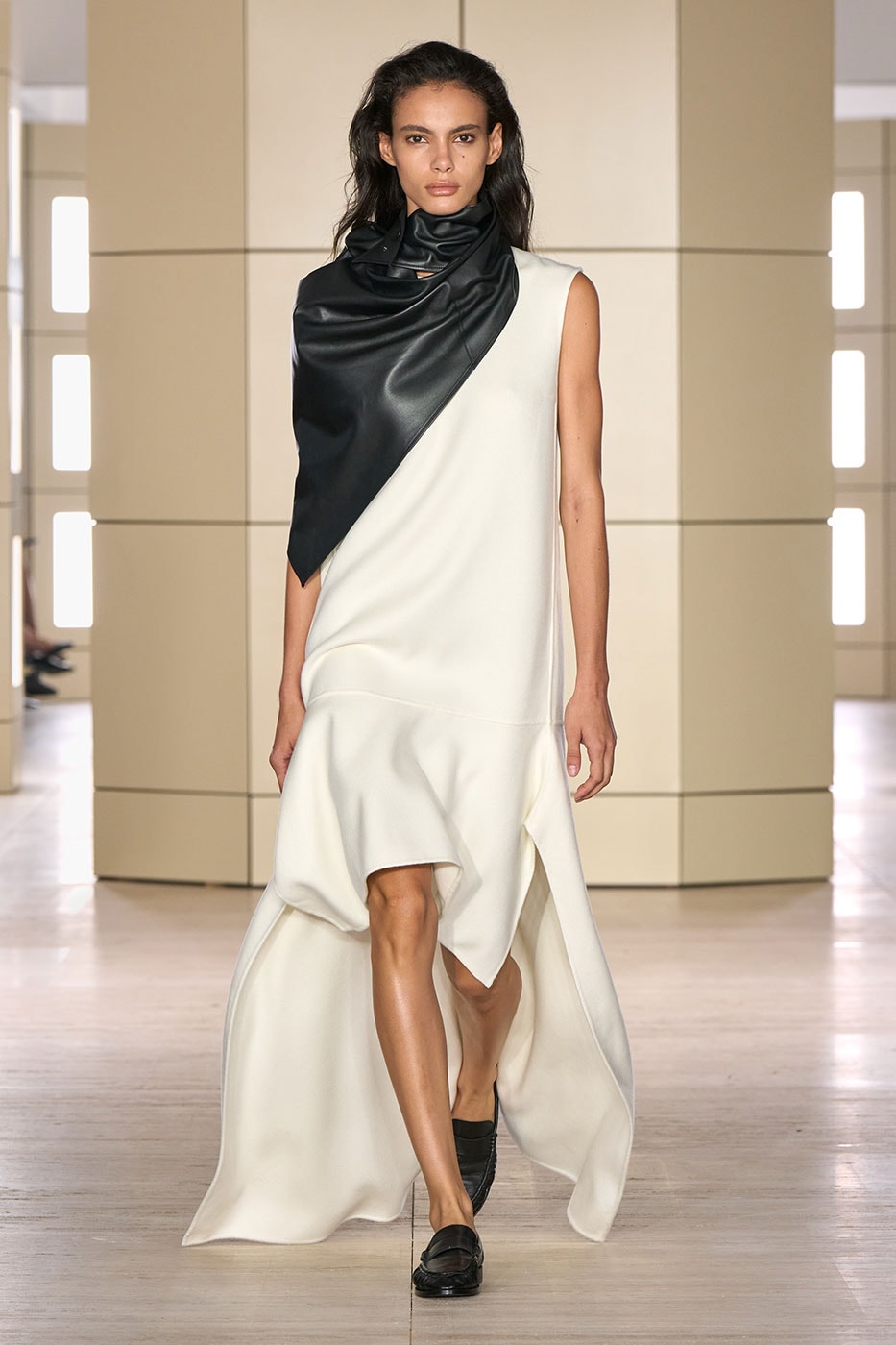 COS Blends Corporate Modernism and 1920s Decadence for FW26 new york fashion week