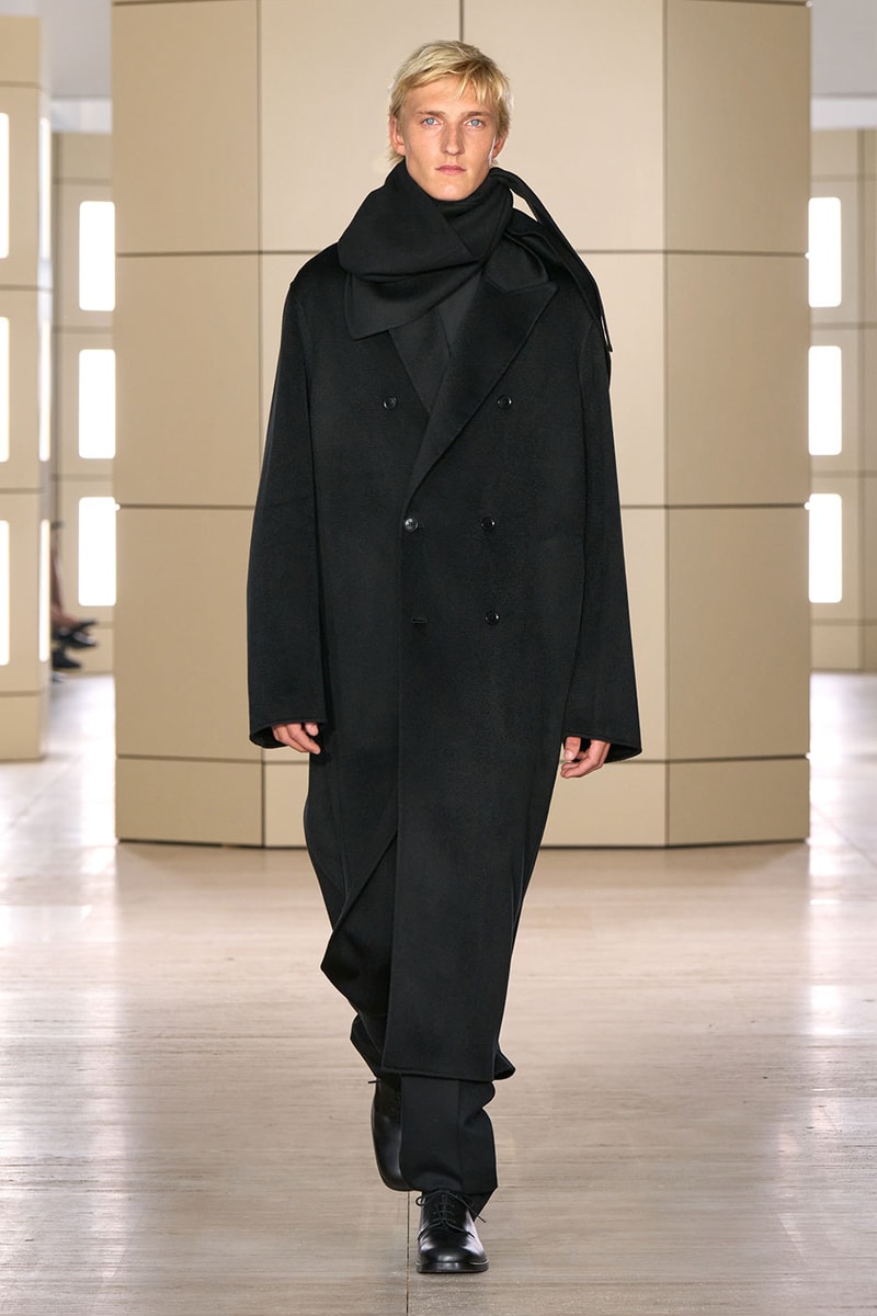 COS Blends Corporate Modernism and 1920s Decadence for FW26 new york fashion week